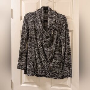 PattyBoutik Black and Gray Women's Sweater